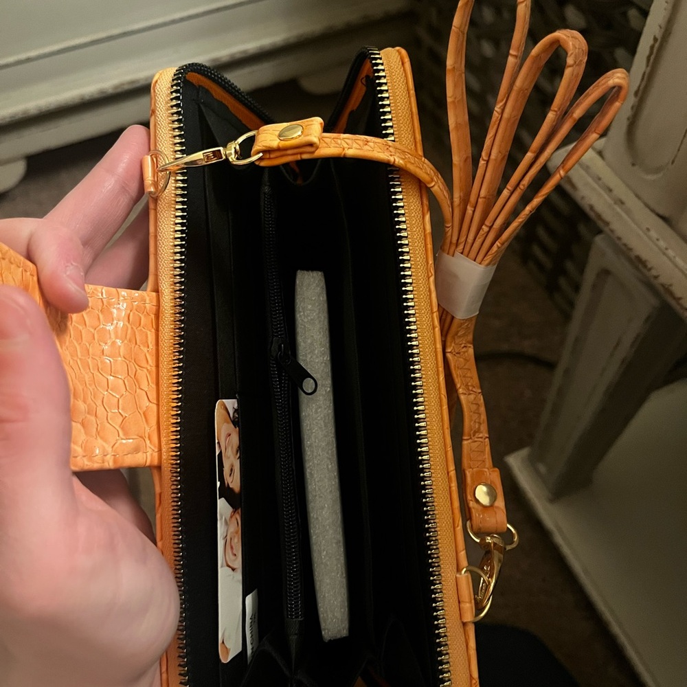 Wallet! - Picture 14 of 15